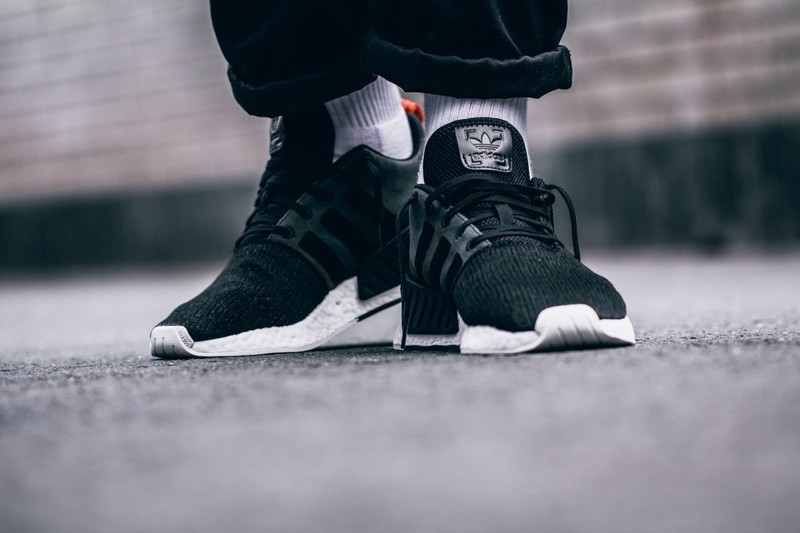 Nmd r2 black shop white future harvest